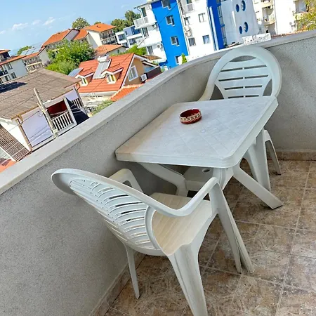 модева Hotel