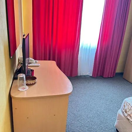 Hotel модева 2*