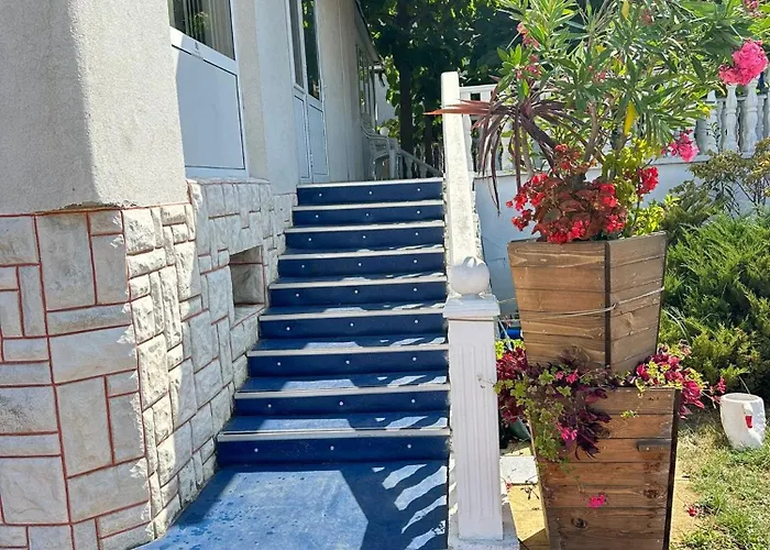 модева מלון צ'רנומורץ